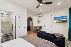 Private Studio - Stylish Cozy & Central