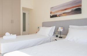 ANDIE Central 1BR by Metro Station