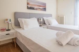 ANDIE Central 1BR by Metro Station
