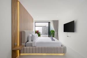 Phuket Tropical Pool Villa