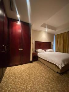 Raphael Penthouse Suites