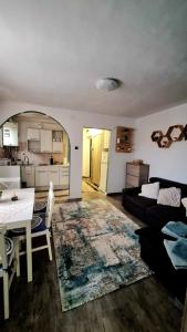 ANTONIA Central Apartament