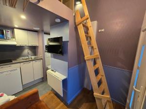 5G-Studio tout équipé avec chambre proche Paris