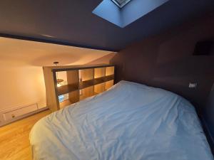 5G-Studio tout équipé avec chambre proche Paris