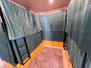 Hashtag Travelers Varanasi