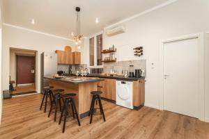 Passantino Elegance Place