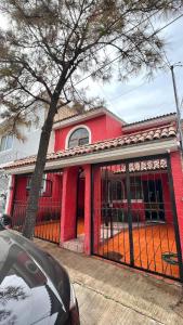 Casa Dorada en Tonala