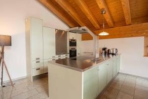 Turuwang Penthouse by HomeFlow