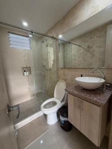 Apartamento con piscina y Aire Acondicionado en Anapoima centro