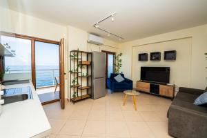 The Blue Nest - 4BR, Marine & Nature Magic View