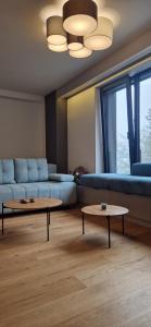 Eleven Twelve Residence