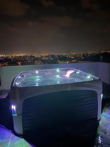 Penthouse with outdoor hottub