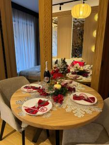 Royal Deluxe 1 i Royal Deluxe 2 luksusowe apartamenty z widokiem na Tatry w sercu Zakopanego