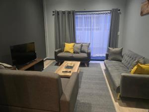 Rachel`s Apartments - Stepney Crescent