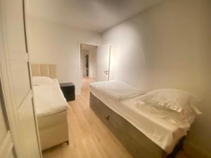 Lovely new big appartement 3 big bedrooms near Center and Port Antwerp