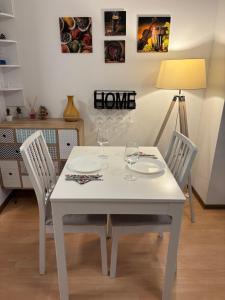 Cozy 2-Room Private Apartment near U1 subway