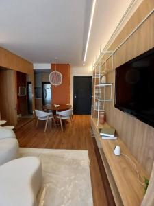 Olympic House Premium