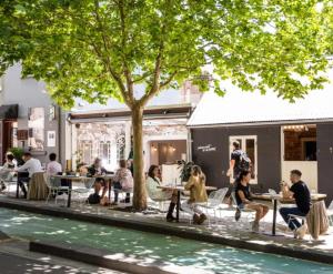 Chic 2BR House nr Eats, Fish Market, Casino & CBD