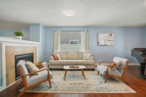 Large Nampa Gathering! Basketball courts Community