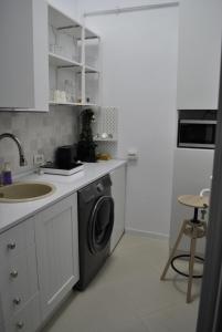 Central 16 Residence