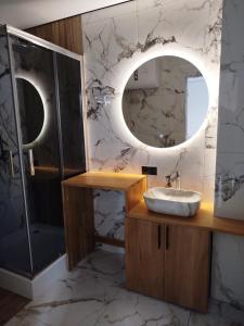 Дім Співучої Ріки