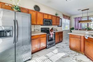 Private Pool and Spa Disney-Area Family Home!