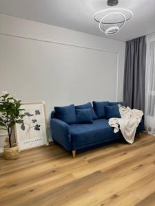 New Business-Class Apartament з ГЕНЕРАТОРОМ Varshavsky Retroville