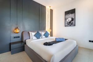 The R Villa Patuha - Stunning Rice Field Views