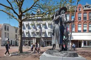 Hotel Lion D'Or - 奥弗芬