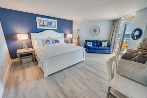 NEW Baywatch Renovated w Direct Oceanfront Views