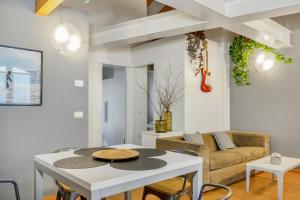 Windshouse Apartments