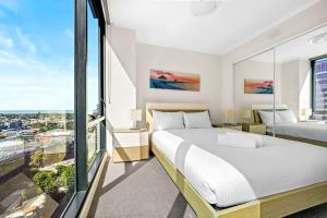 Luxury Southbank High-Rise with Pool & Gym