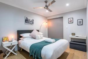 Sunlit Serenity in Clayfield