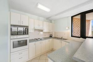 Tasman Towers 12 3 Munster Street