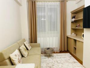 Window to the Christmas market