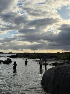 Apartamento confortável e com excelente localização perto da praia em Itapuã