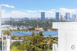 Gladesville Executive 1BR Luxury Apartment