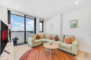 Gladesville Executive 1BR Luxury Apartment