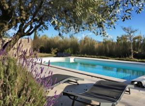 Aillan Hervé Villa piscine chauffée et son spa