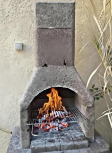 Aillan Hervé Maison indépendante avec piscine