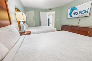 Stunning Ocean Front Views steps to BoardwalkPier