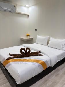 Kohmook Timberland Resort from Seaview