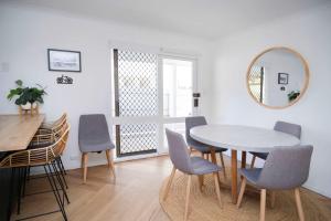 Fourseagulls - Private Beach Home - Pet Friendly - No Linen Included