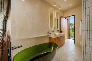 Suom Apartments and Villas Canggu