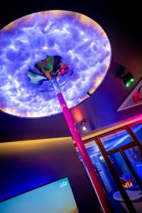 Pink Pole Spa by Secret Apartament