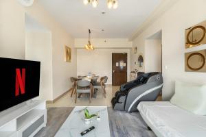 Seaview 2BR CondoteI Near Airport,NAIA, MOA ,Okada Casino