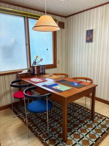 青熙别邸-A203 她的房间 洋室奇幻双人房 伍尔夫与爱丽丝 Jr小樽站步行6分钟 二层