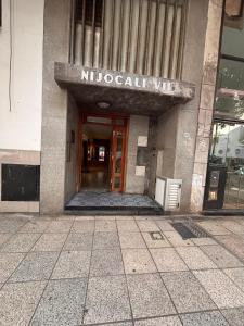 Monoambiente luminoso frente al Aldrey