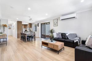 Southport Family Villa by Inn Paradise