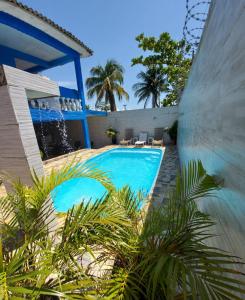 Casa Azul a 350m da Praia do Mar Casado Guarujá